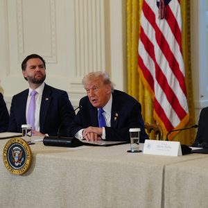 09trump-news-greenland-cgbf-mediumSquareAt3X